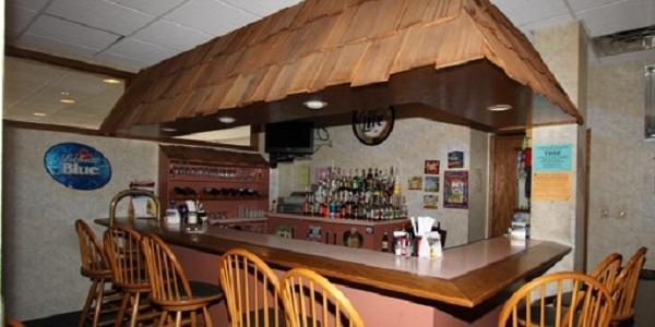 Baraga Lakeside Inn 외부 사진