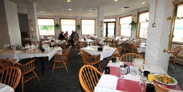 Baraga Lakeside Inn 외부 사진